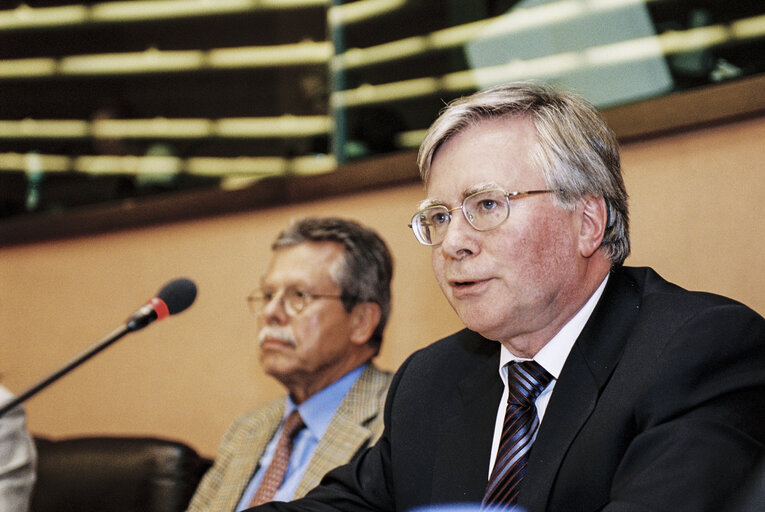 Fotografia 8: AFET Committee - Discussion with President of the International Criminal Court