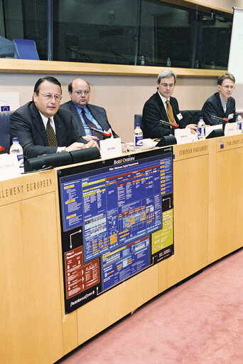 Fotografija 13: Meeting on the New Framework for Capital Adequacy - Basel II