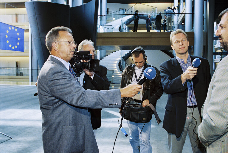 Photo 8: German ARD television team at work in Strasbourg
