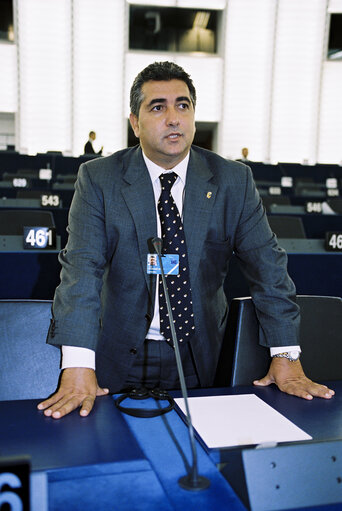 Photo 4: Portrait of MEP Juan Manuel FERRANDEZ LEZAUN in Strasbourg