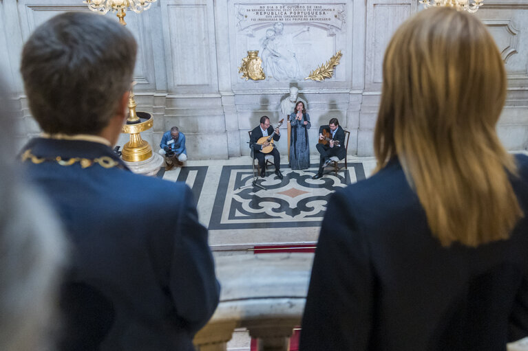 Foto 7: Official visit by Roberta METSOLA, EP President to Lisbon, Portugal.Visit to Lisbon Town Hall & Handing over of the Keys Ceremony