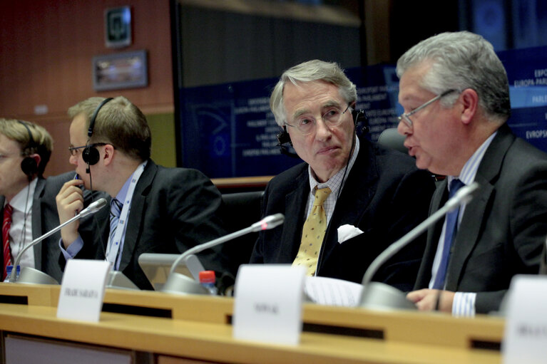 Foto 6: CRIS Committee: Workshop on the Impact of the Crisis on SMEs.