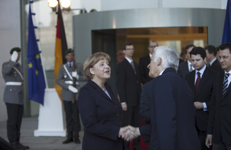 Nuotrauka 5: President of the European Parliament Jerzy Buzek meets German Chancellor