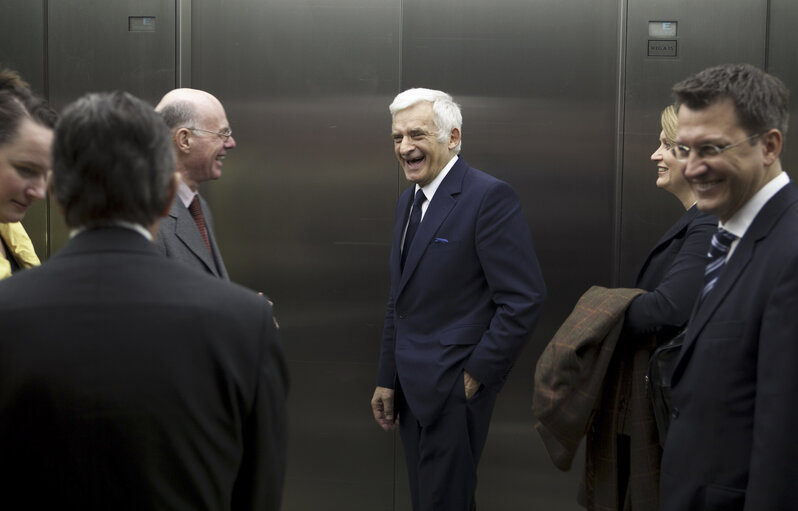 Nuotrauka 19: President of the European Parliament Jerzy Buzek meets the Speaker of the Bundestag