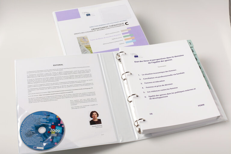 Fotogrāfija 28: Brochure - Départements thématiques - Policy Department