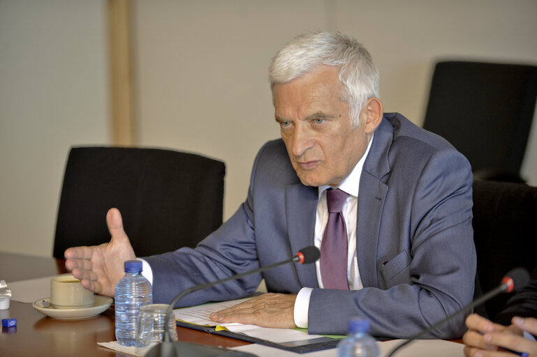 Zdjęcie 2: EP President meets with  journalists from Silesia