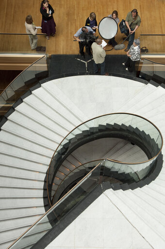 Fotogrāfija 34: Details of the architecture of the different floors of the European Parliament in Strasbourg.
