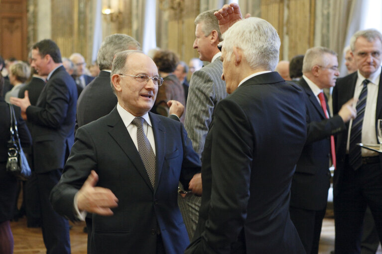 Fotografie 2: Jerzy Buzek, EP President, EP Vice-Presidents, MEPs and EP officials attend a New Year reception at the Belgian Royal Palace in Brussels