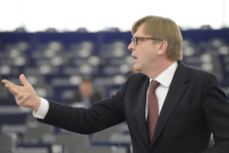 Photo 2 : Plenary session in Strasbourg - Review of the Belgian presidency of the Council - Council and Commission statements