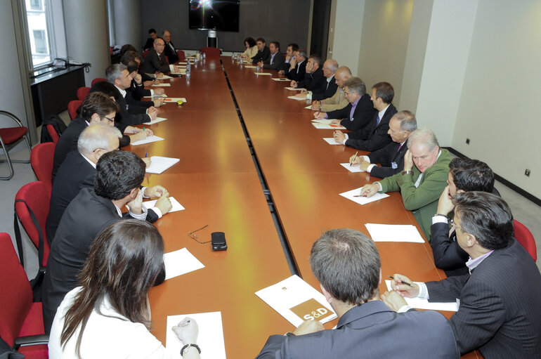 Fotografija 8: Meeting S&D with Spanish maires