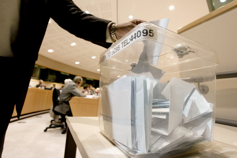 Fotografie 2: General assembly of the European Parliament Former Members Association