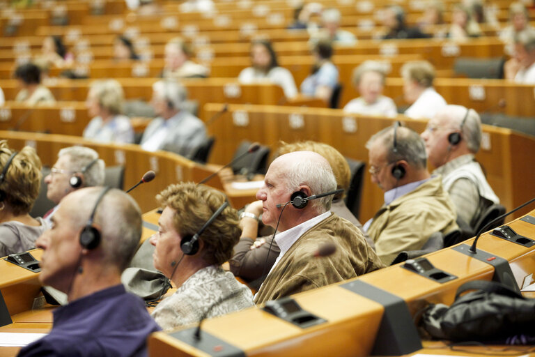 Fotografia 12: Debate European Parliament and Volunteering