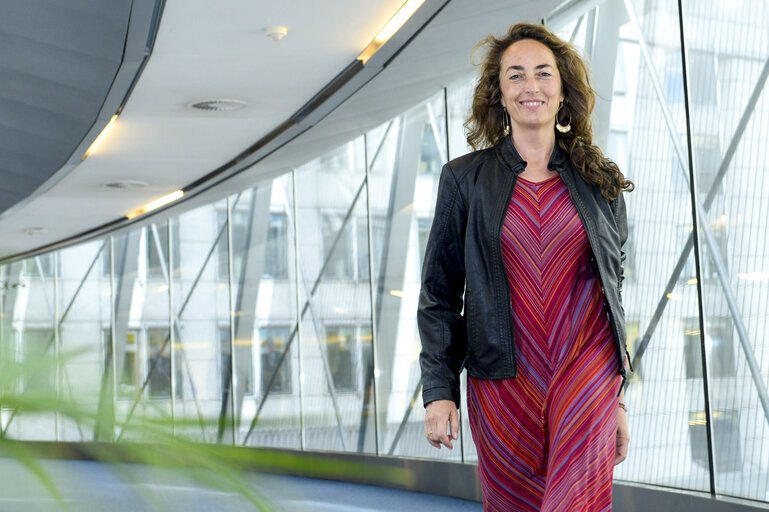 Fotografia 10: MEP Carolina PUNSET in the EP in Brussels