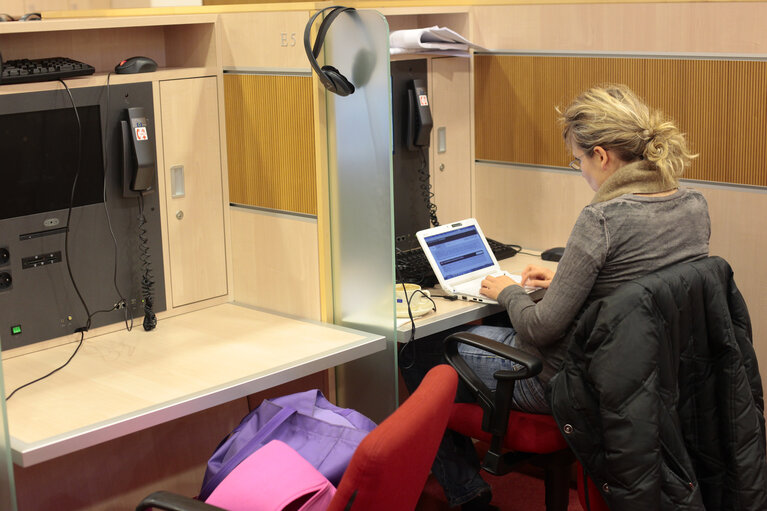 Zdjęcie 1: Pressroom of the European Parliament in Brussels