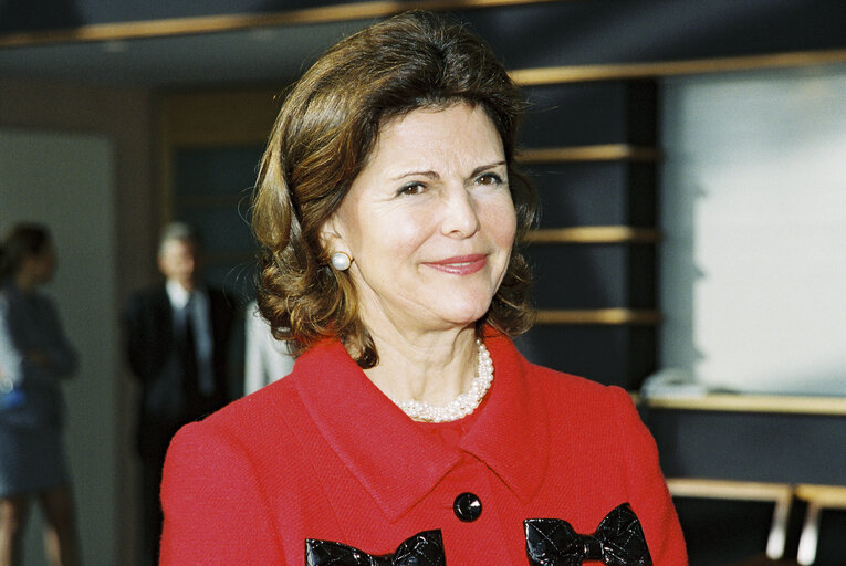 Fotografija 6: Visit of Queen Silvia of Sweden at the European Parliament in Brussels