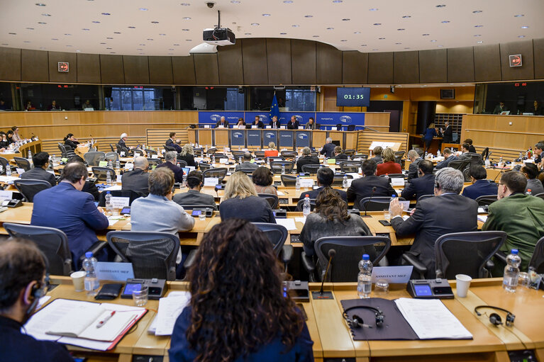 Photo 1: Committee on International Trade - Exchange of views on the implementation of the General System of Preferences 2016-2017 with Cecilia Malmström, Commissioner for trade, and Christian Leffler, Deputy Secretary General, EEAS