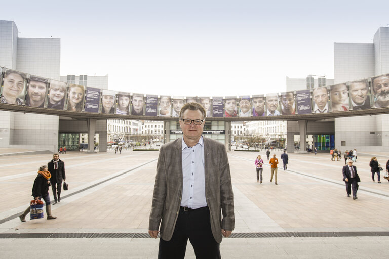 Снимка 3: MEP Claus LARSEN-JENSEN at the European Parliament in Brussels