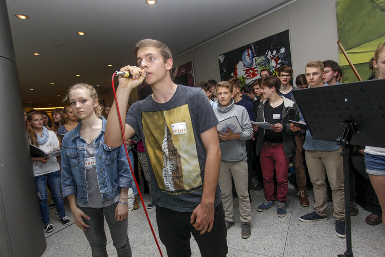 Foto 13: School choir from Neustrelitz