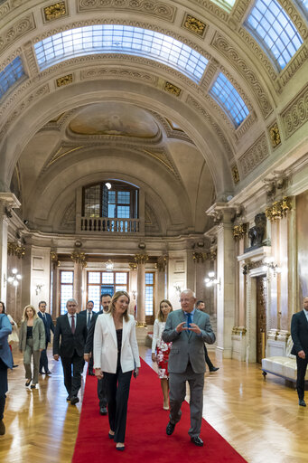 Fotografia 8: Official visit by Roberta METSOLA, EP President to Lisbon, Portugal. Meeting with Augusto Santos Silva, Speaker of Assembleia da Republica.