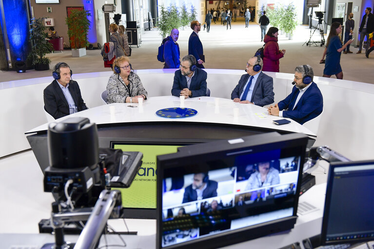 Fotografia 16: Euranet debate - Citizen's Corner