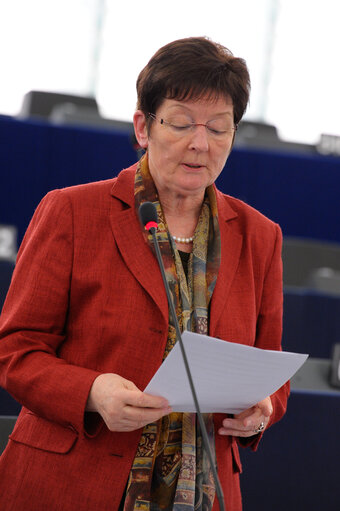 Fotagrafa 6: Elisabeth JEGGLE during Plenary session in Strasbourg April 2014