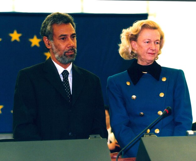 Fotografie 4: The Leader of the East Timor independence mouvement received the Sakharov Prize for Freedom of Thought at the EP in Strasbourg.