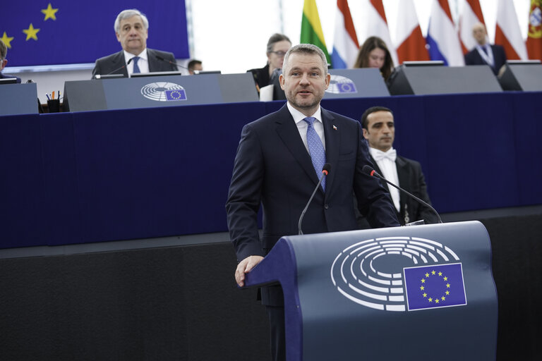 Fotografia 5: Plenary session - Debate with the Prime Minister of Slovakia, Peter Pellegrini, on the Future of Europe