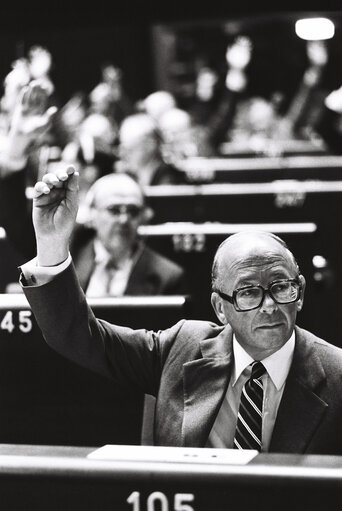 Fotagrafa 5: The MEP Hans NORD during a session in the hemicycle of Strasbourg in November 1979.