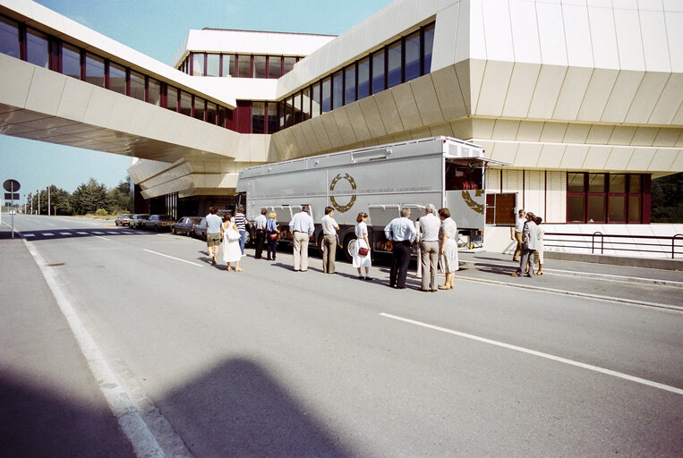 Arrival and inauguration of a new Audiovisual van at the EP in Strasbourg. (Exact date unknown)