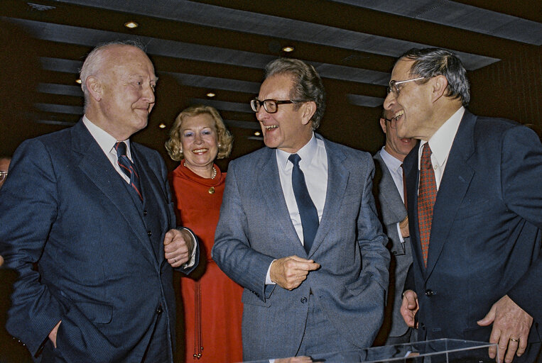 Fotografia 5: Farewell reception for Raymond LEGRAND - LANE with Pierre PLIMLIN, EP President