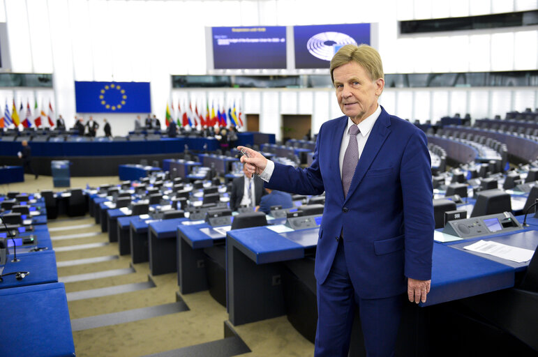 Fotografija 7: Mauri PEKKARINEN in the EP in Strasbourg