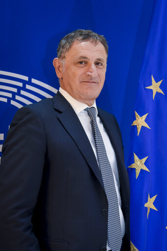 Photo 11: Giusseppe FERRANDINO in the EP in Strasbourg