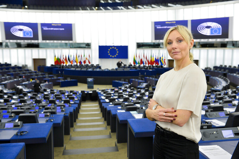 Снимка 5: Jessica STEGRUD in the EP in Strasbourg