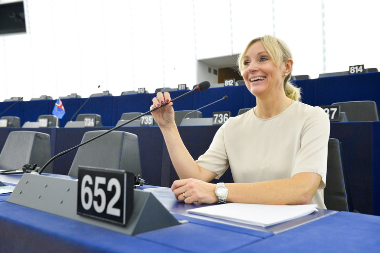 Снимка 3: Jessica STEGRUD in the EP in Strasbourg