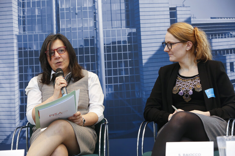 Fotografi 14: Policy round table on ' Where all students can succeed: Analysing the latest OECD Programme for International Student Assessment (PISA) results '