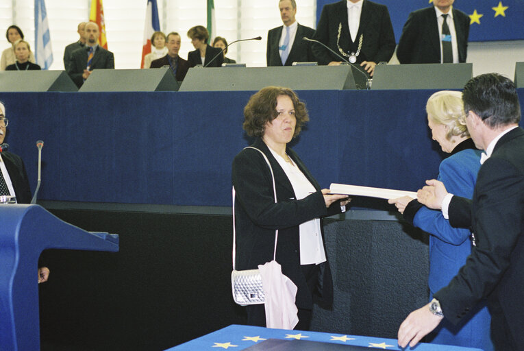 Fotografija 13: Nurit Peled-Elhanan, Dom Zacarias Kamwenho and Izzat Ghazzawi, 2001 Sakharov Prize laureates, are received at the European Parliament