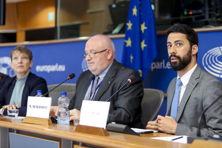 Fotografi 8: SEDE public hearing ' Soldiers' rights in EU Member States '