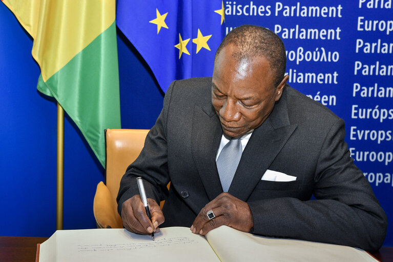 Fotografia 6: Official visit of the President of Guinea.Bilateral meeting