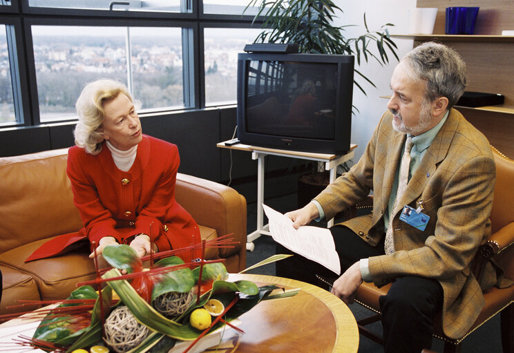 Nicole FONTAINE EP President meets with journalists