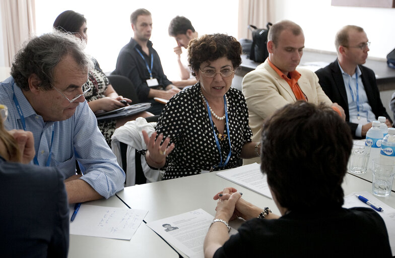 Zdjęcie 15: The European Parliament meets with Ms Barbut, CEO of the GEF during COP16 in Cancun, Mexico on December 08, 2010.