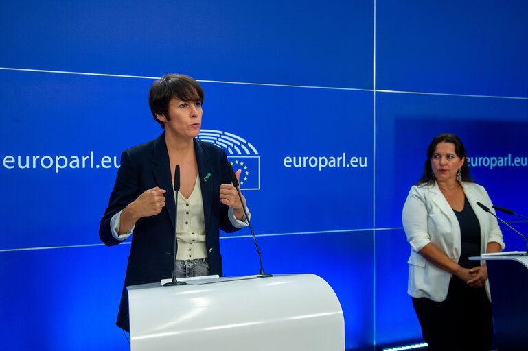 Foto 3: Press conference Greens/EFA Group - Presenting New Galician MEP