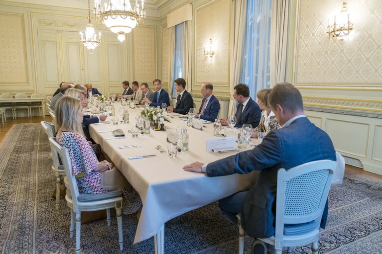 Suriet 1: European Parliament’s Bureau’s working lunch with Roberta METSOLA, EP President and Alexander DE CROO, Belgian Prime Minister