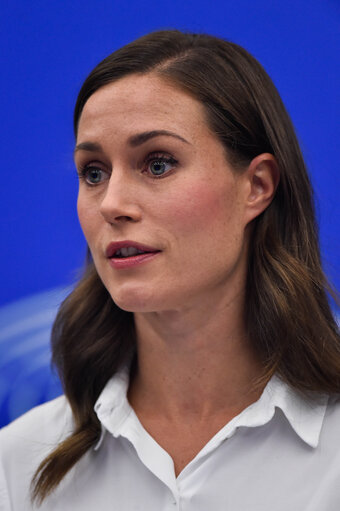 Valokuva 8: Joint press conference by Roberta METSOLA, EP President and by Sanna MARIN, Finnish Prime Minister.