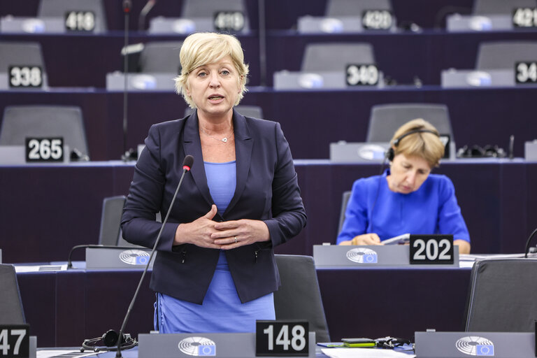 Fotagrafa 12: EP Plenary session - Adequate minimum wages in the European Union