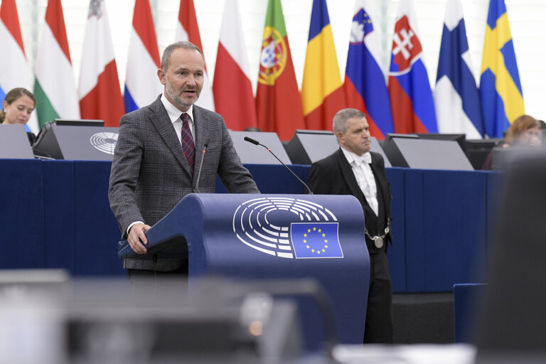 Photo 43 : EP Plenary session - Joint debate - Regional policy