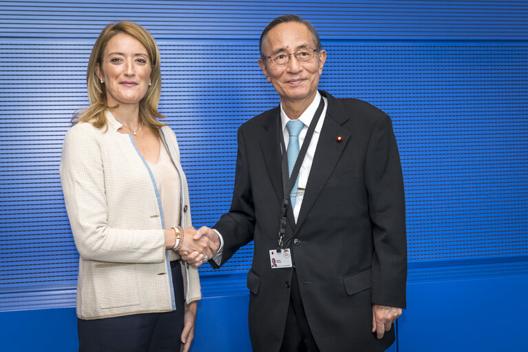 Foto 5: G7 Speakers' Conference in Berlin - Meeting with Hiroyuki HOSODA, Speaker of the House of Representatives of Japan