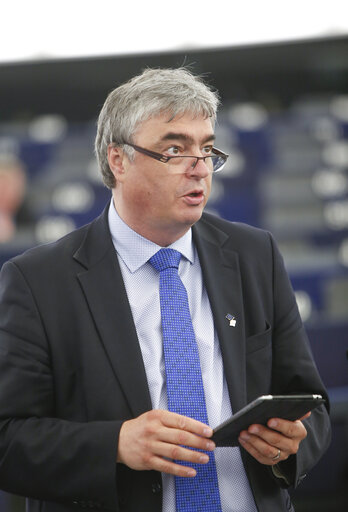 Fotografi 8: Plenary session week 19 2016 in Strasbourg - Decision adopted on the Common European Asylum System reform  Commission statement