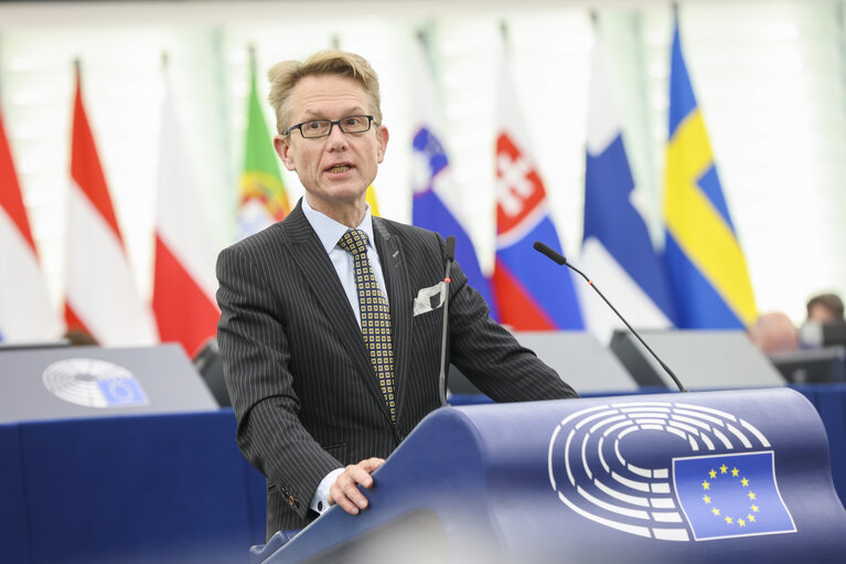 Fotografija 19: EP Plenary session -Topical debate - Whitewashing of the anti-European extreme right in the EU