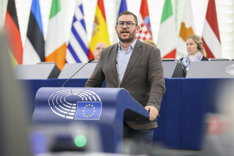 Fotografija 7: EP Plenary session -Topical debate - Whitewashing of the anti-European extreme right in the EU