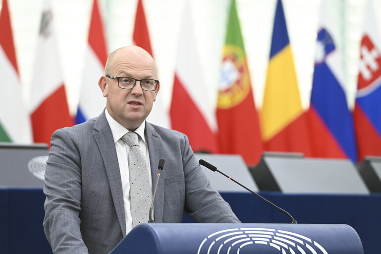 Foto 20: EP Plenary session - Outcome of the first meeting of the European Political Community